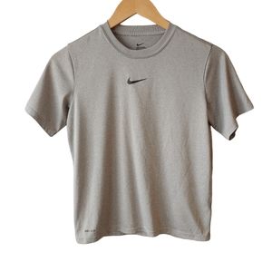Nike Grey and Black Short Sleeve Dri Fit T-shirt Size Medium